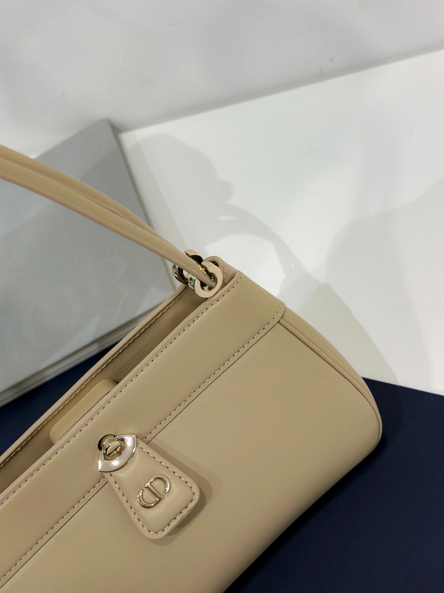 MOMO-- M1843OBEQ-M50U high quality version item：C-B007F1860R