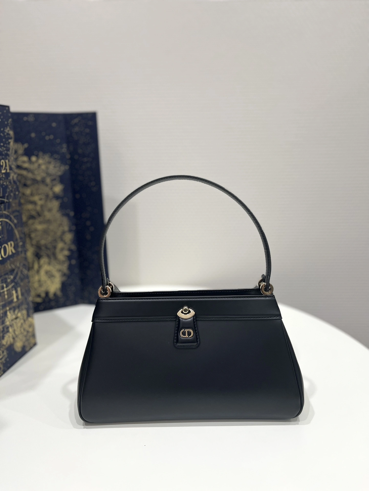 MOMO-- M1843OBEQ-M900 high quality version item：C-B397G2406R