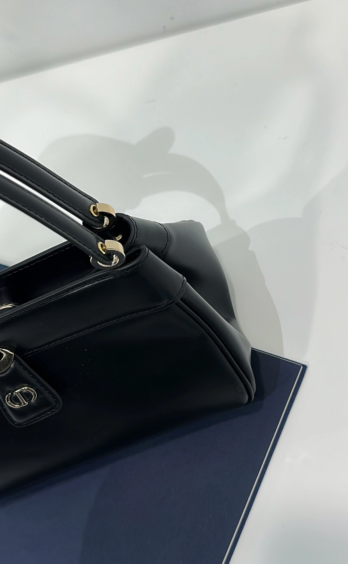 MOMO-- M1844OBEQ-M900 high quality version item：C-B007F1858R