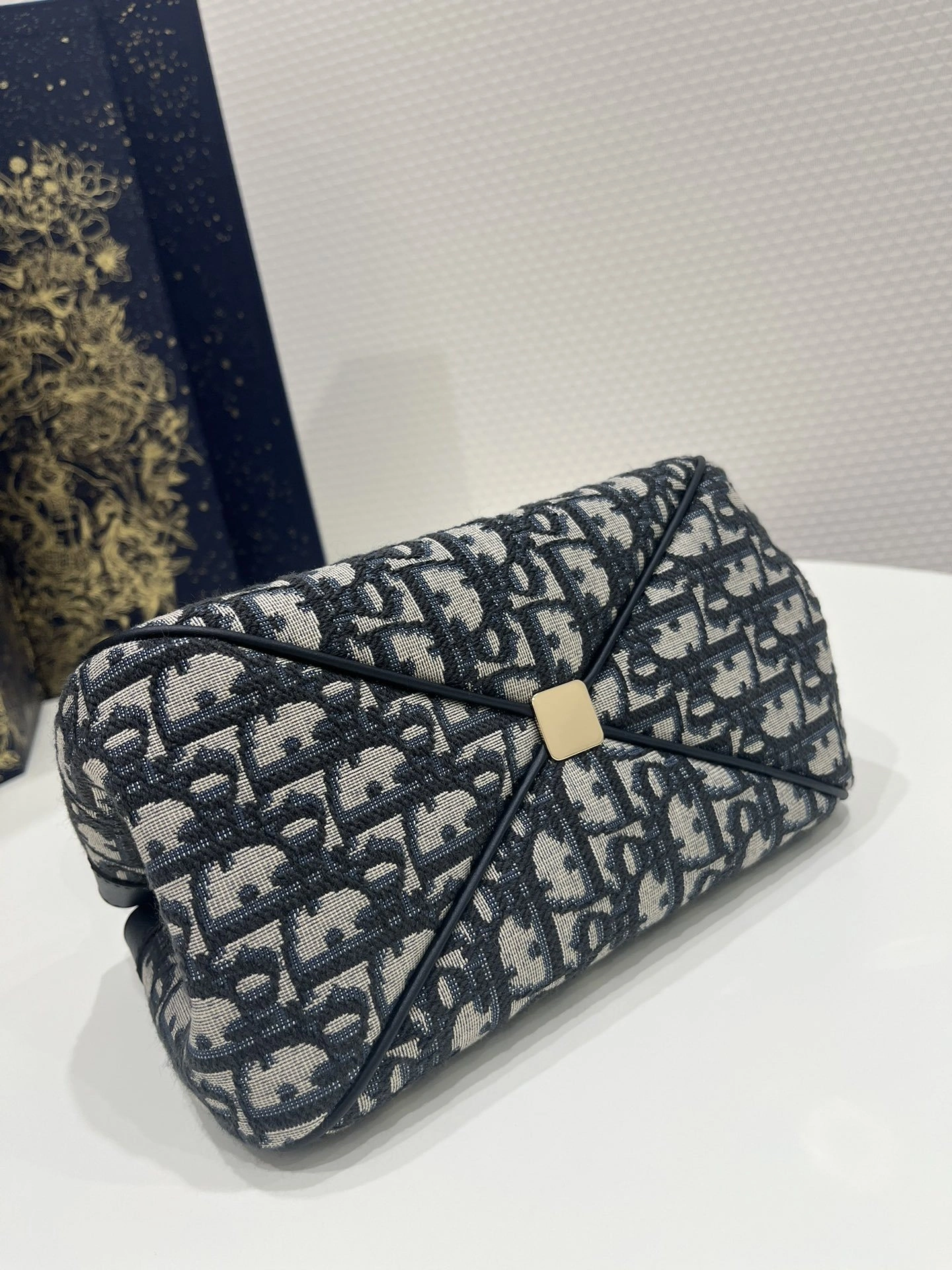 MOMO-- M1844OTZQ-M928 high quality version item：C-B007F1826R