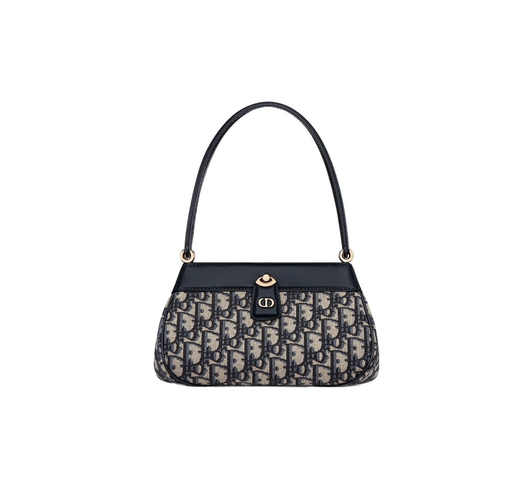 MOMO-- M1844OTZQ-M928 item:D-B000A1579
