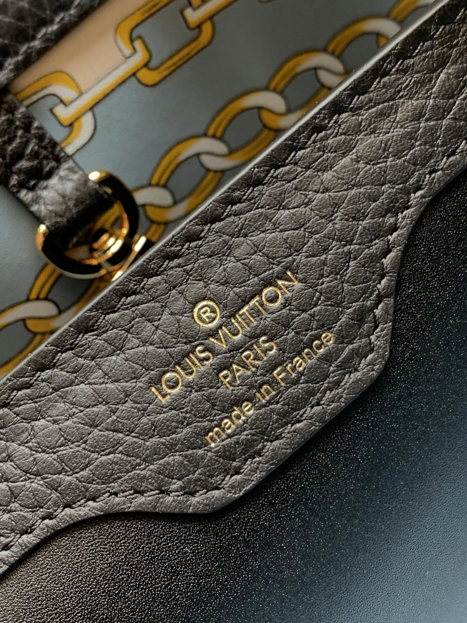 MOMO-- M20536 item：C-B007F1215R