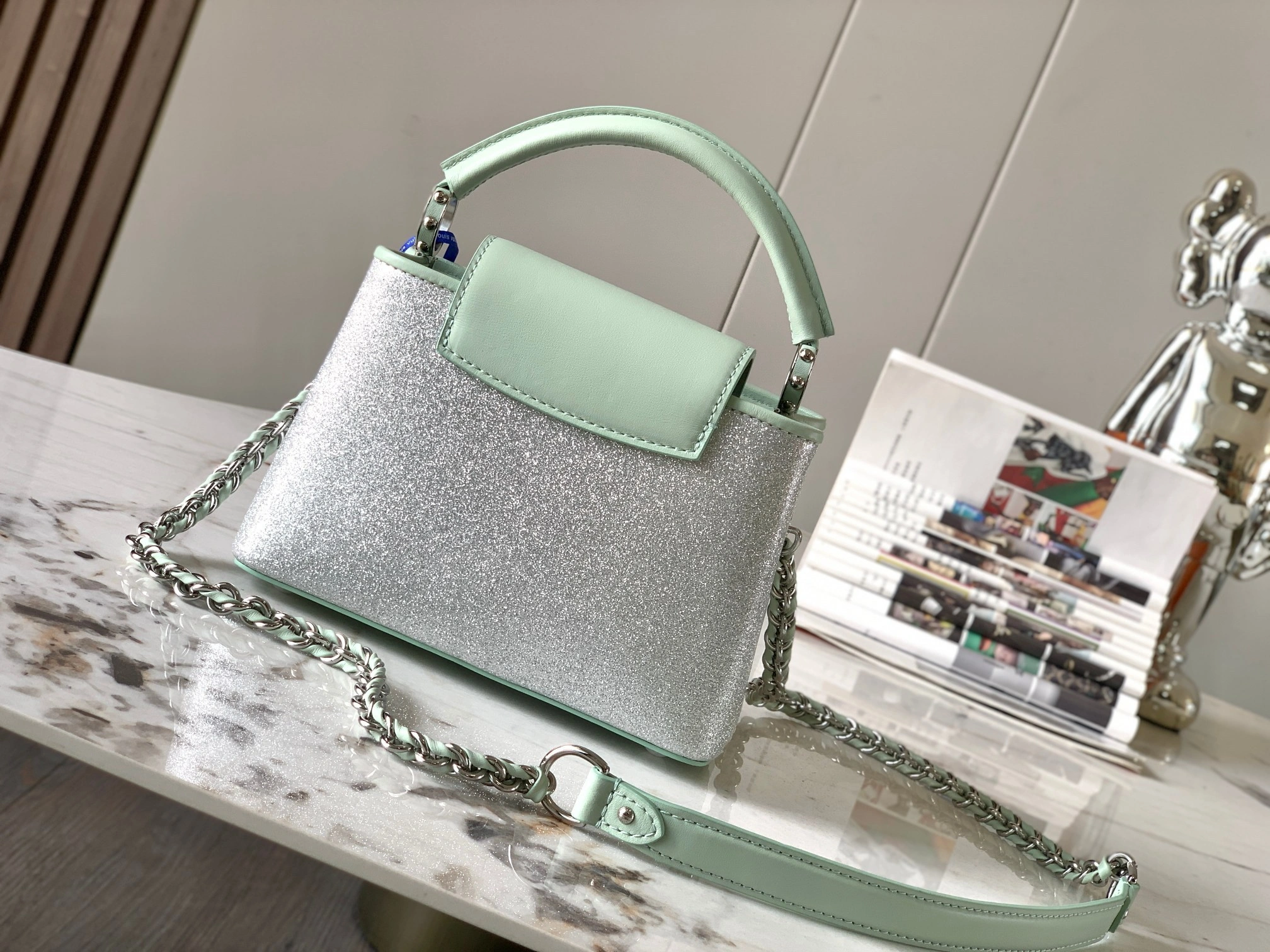 MOMO-- M20727 item：C-B007F1214R