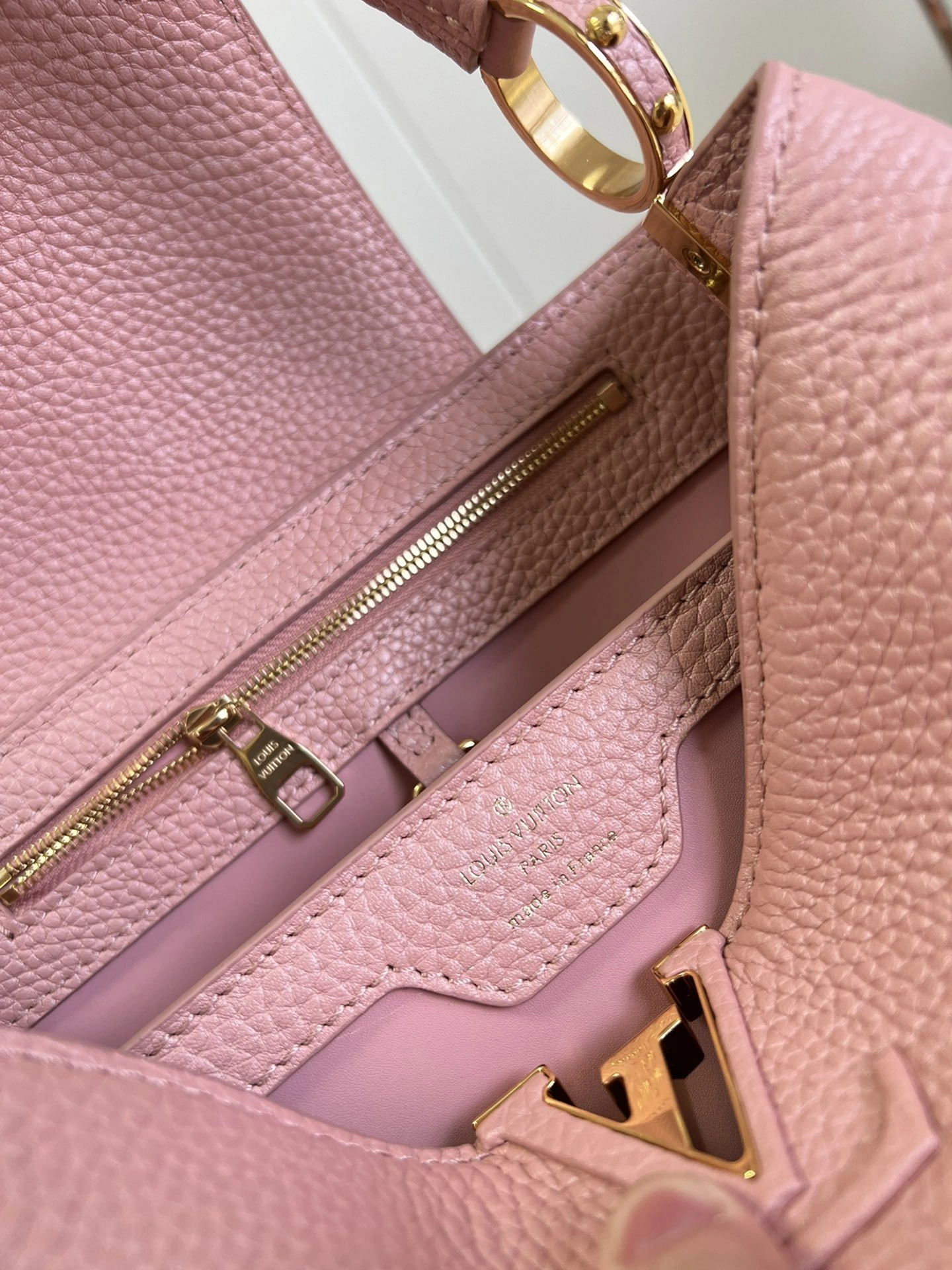 MOMO-- M21103 high quality version item：C-B000H0819R