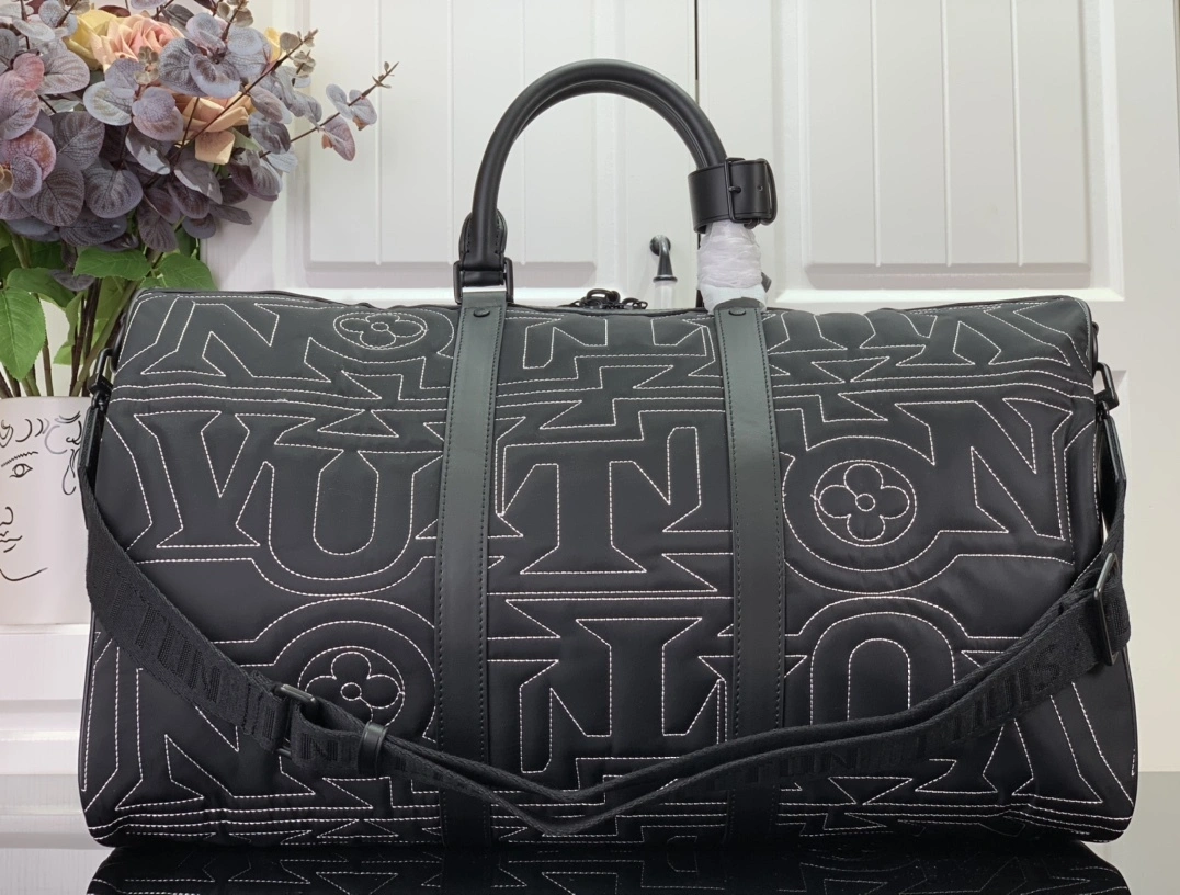 MOMO-- M21428 item：C-B063F0980R