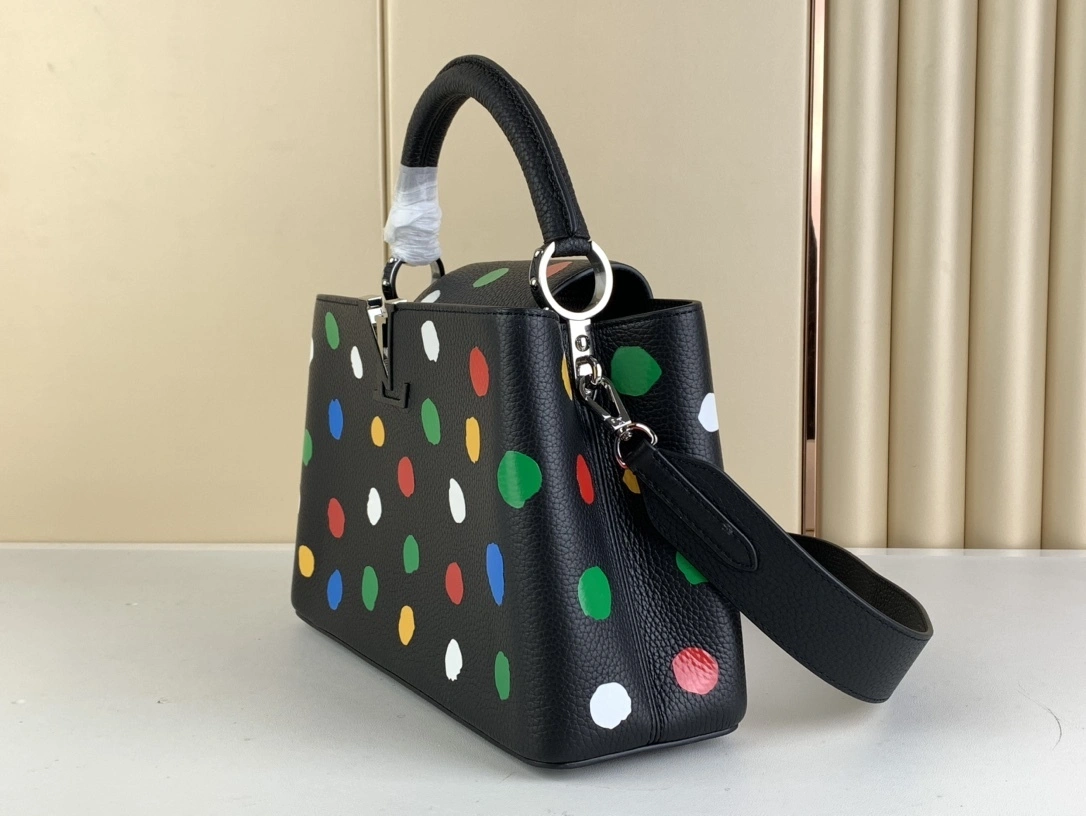 MOMO-- M21663 high quality version item：C-B000H0801R