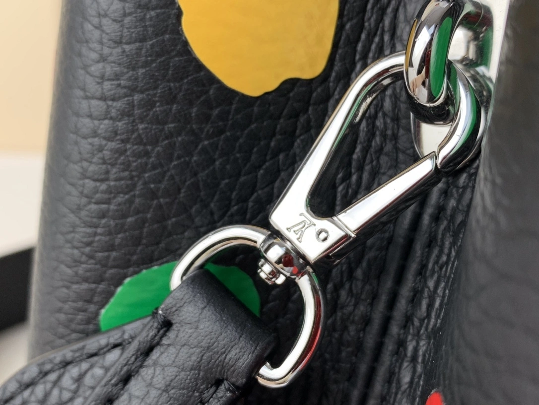 MOMO-- M21663 high quality version item：C-B000H0801R