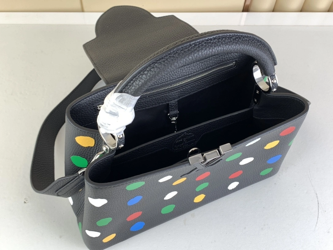 MOMO-- M21663 high quality version item：C-B000H0801R