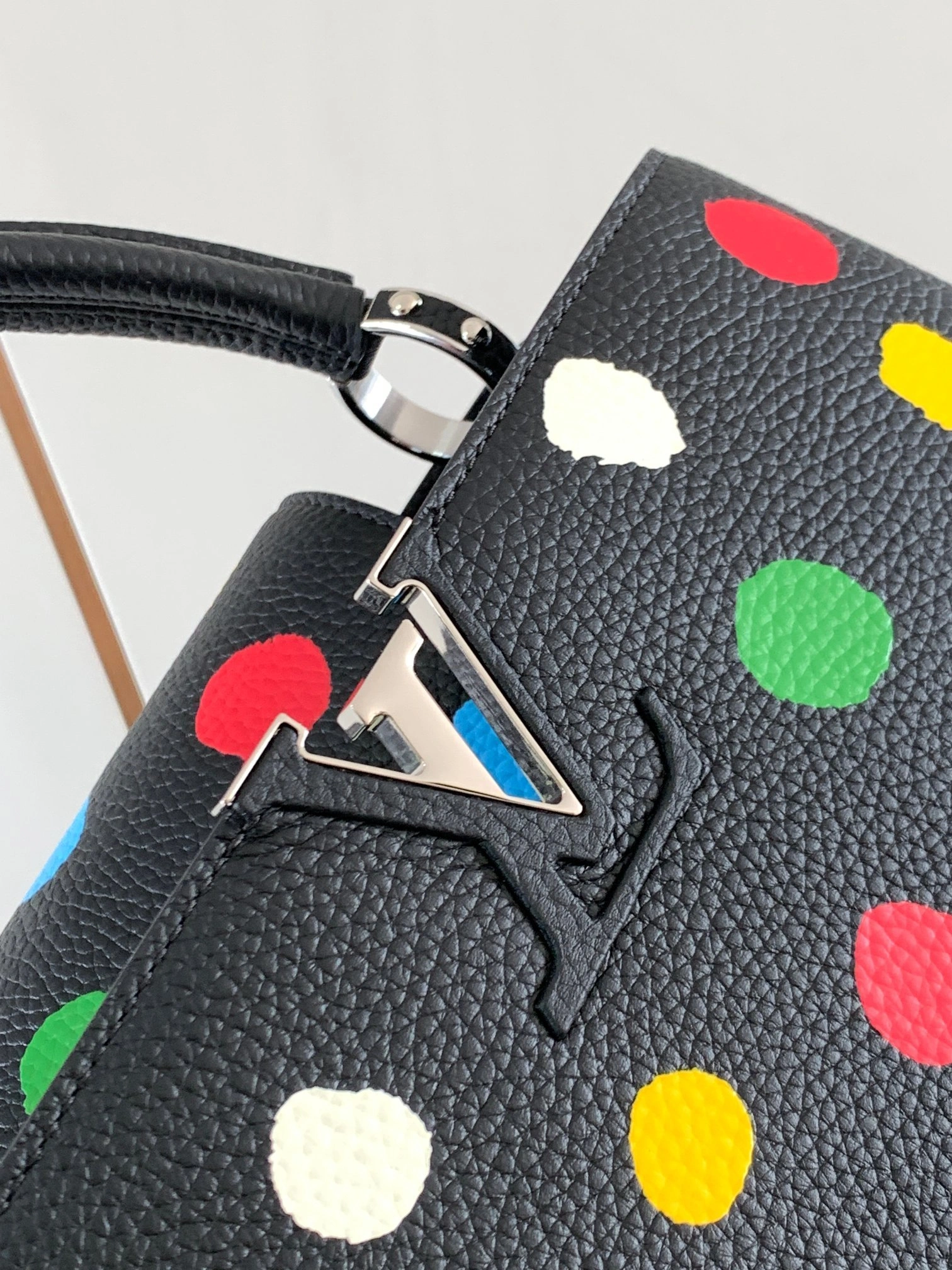 MOMO-- M21663 item：C-B007F0234R