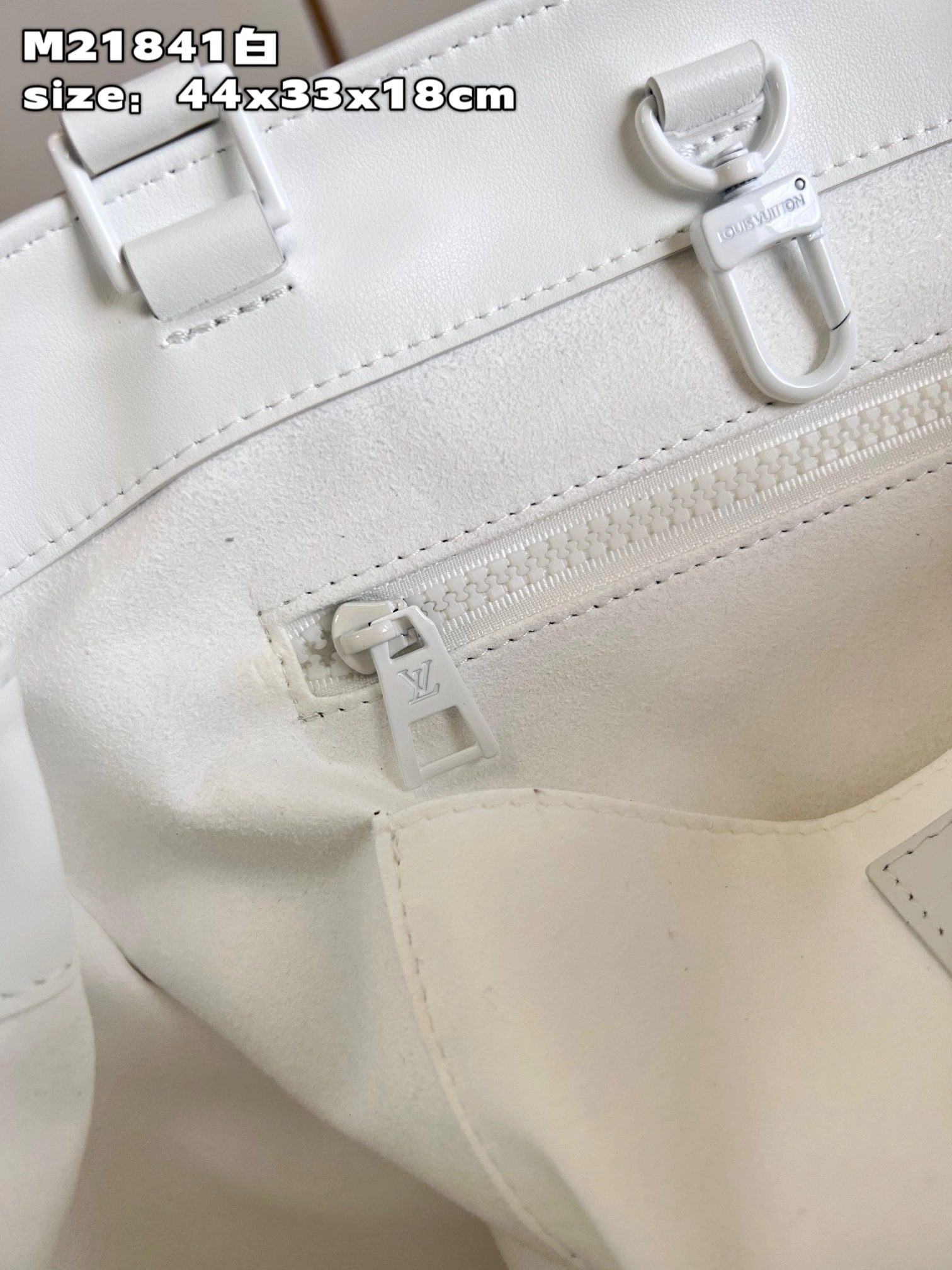 MOMO-- M21841 item：C-B000F0271R