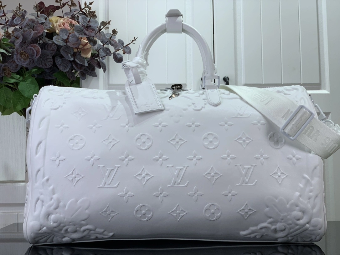 MOMO-- M21845 item：C-B063F0941R