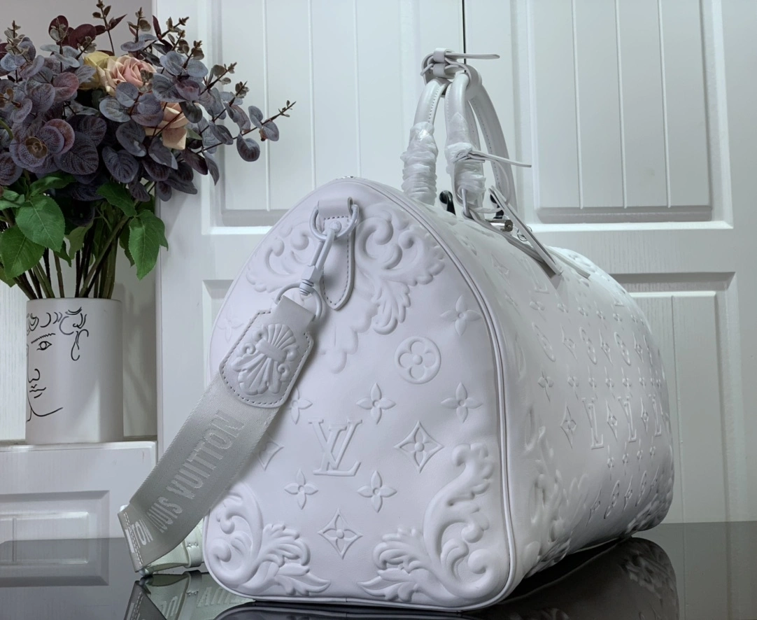 MOMO-- M21845 item：C-B063F0941R