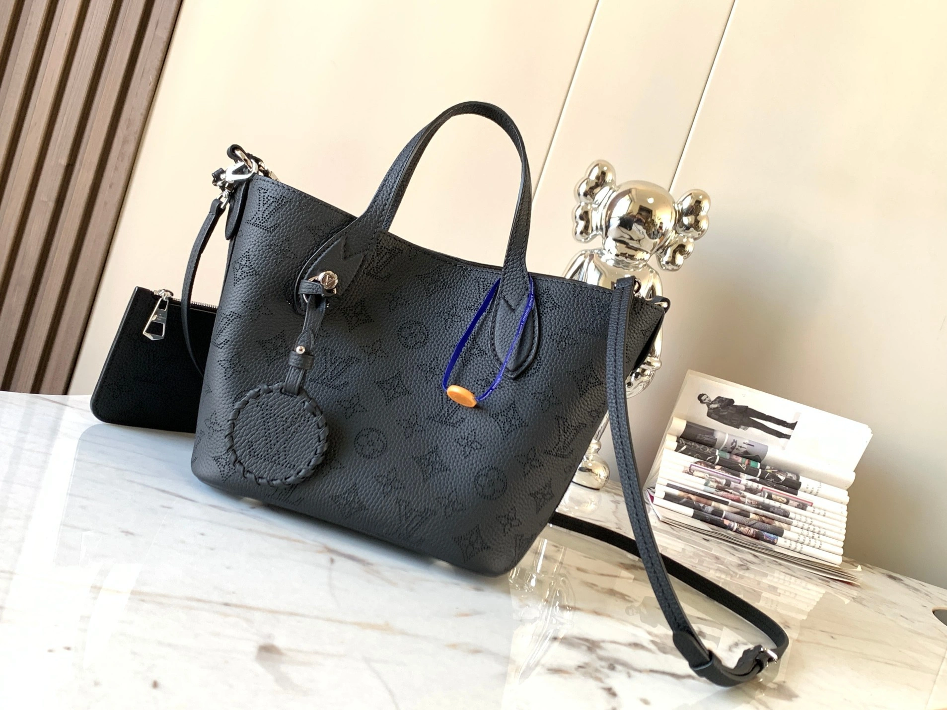 MOMO-- M21848 high quality version item：C-B007F1818R