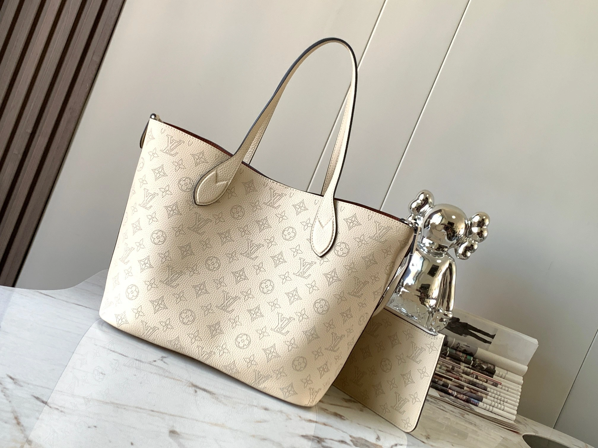 MOMO-- M21850 high quality version item：C-B007F1819R
