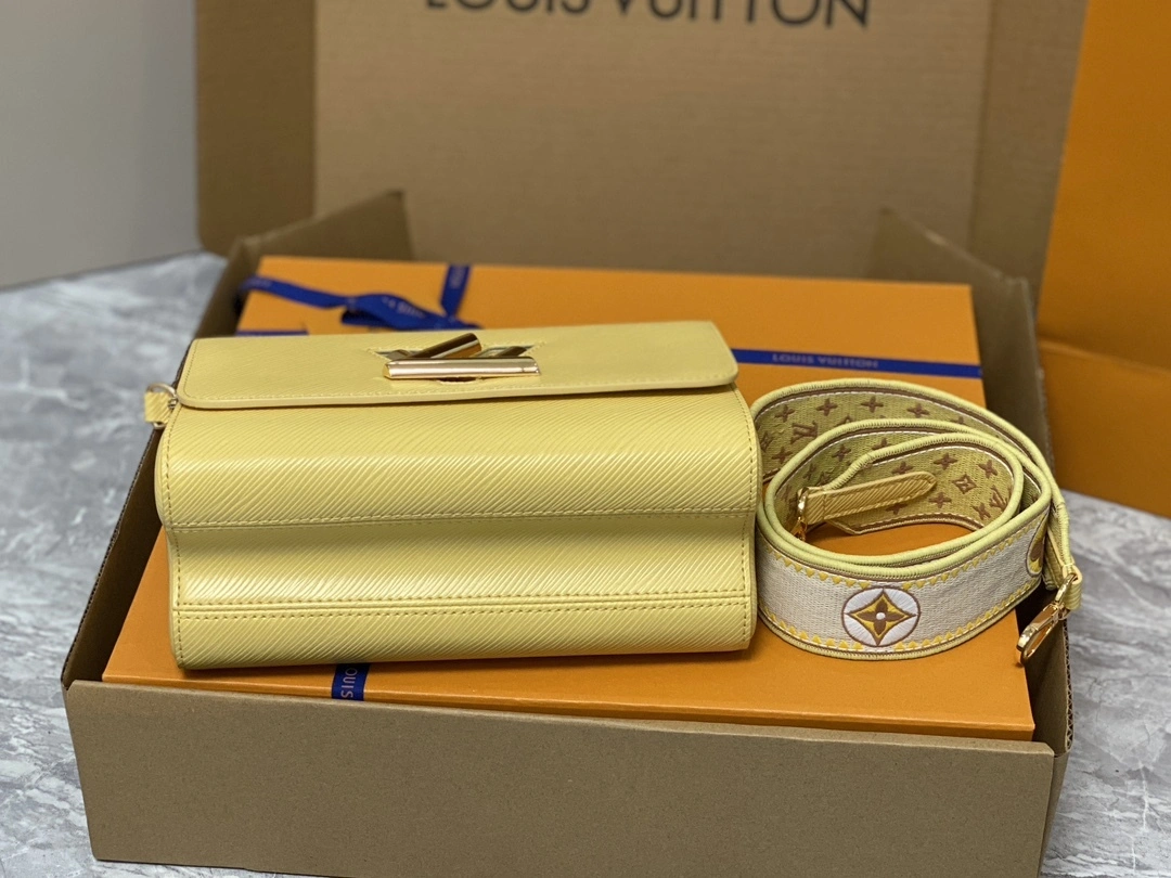 MOMO-- M22038 item：C-B007F1212R