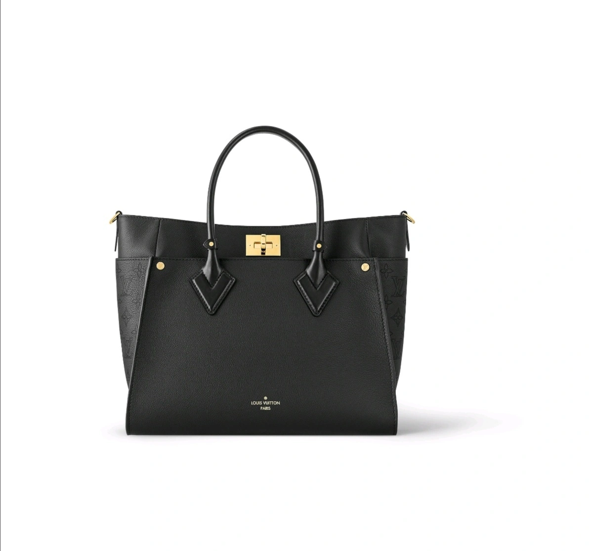 MOMO-- M22225 high quality version item：C-B063I3017V