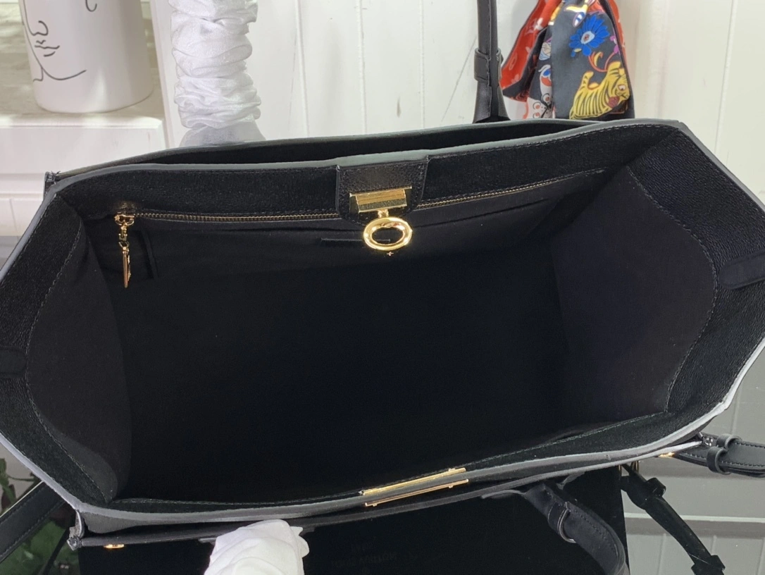 MOMO-- M22225 high quality version item：C-B063I3017V
