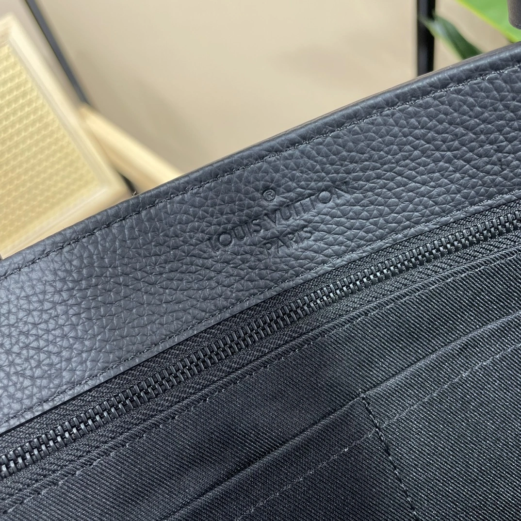 MOMO-- M22481 high quality version item：C-B000I2555V