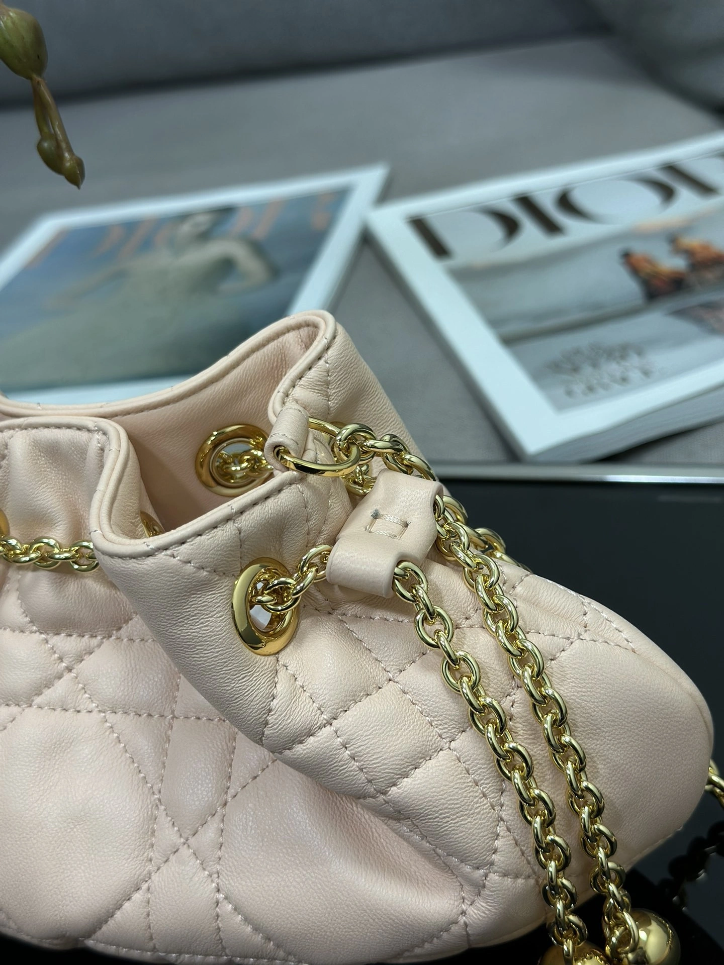 MOMO-- M22556FBE-M84P item:D-B063A0465S