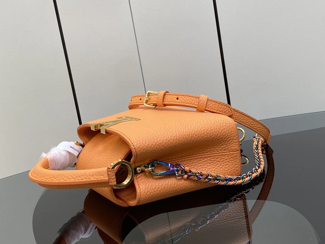 MOMO-- M22606 high quality version item：C-B009H0833R