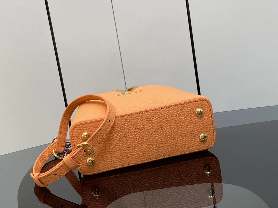 MOMO-- M22606 high quality version item：C-B009H0833R