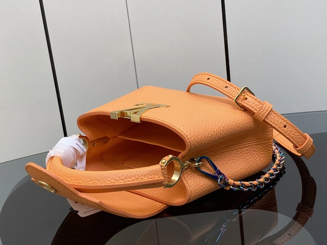 MOMO-- M22606 high quality version item：C-B009H0833R