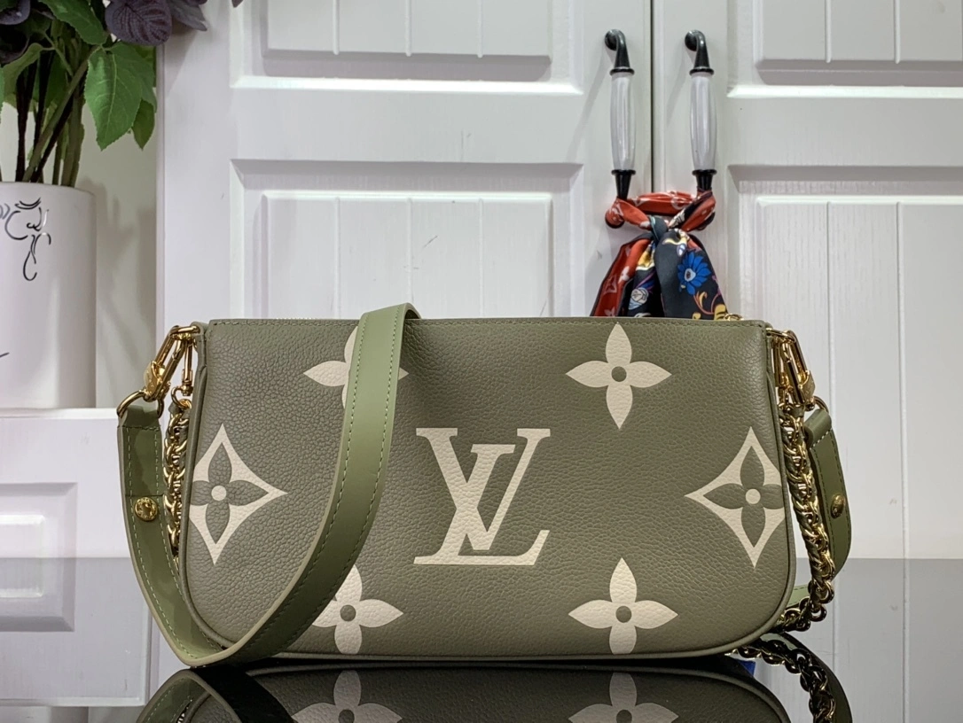 MOMO-- M22670 item：C-B063I3019V
