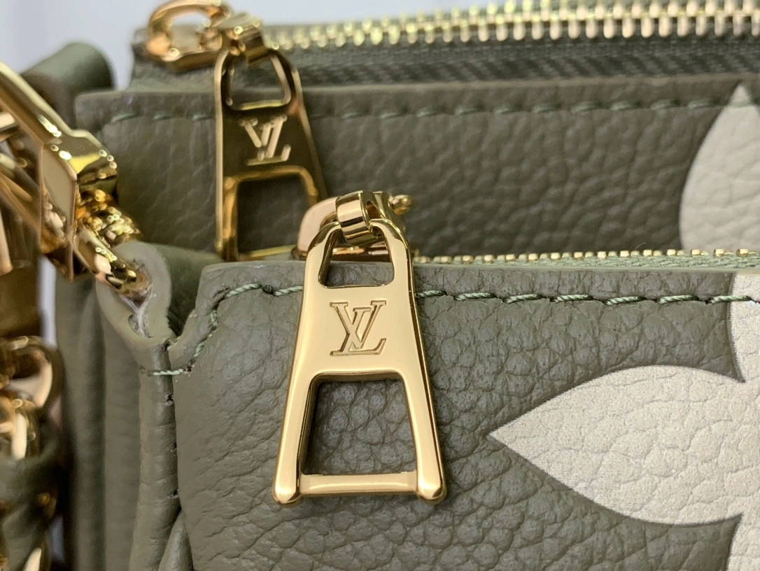 MOMO-- M22670 item：C-B063I3019V