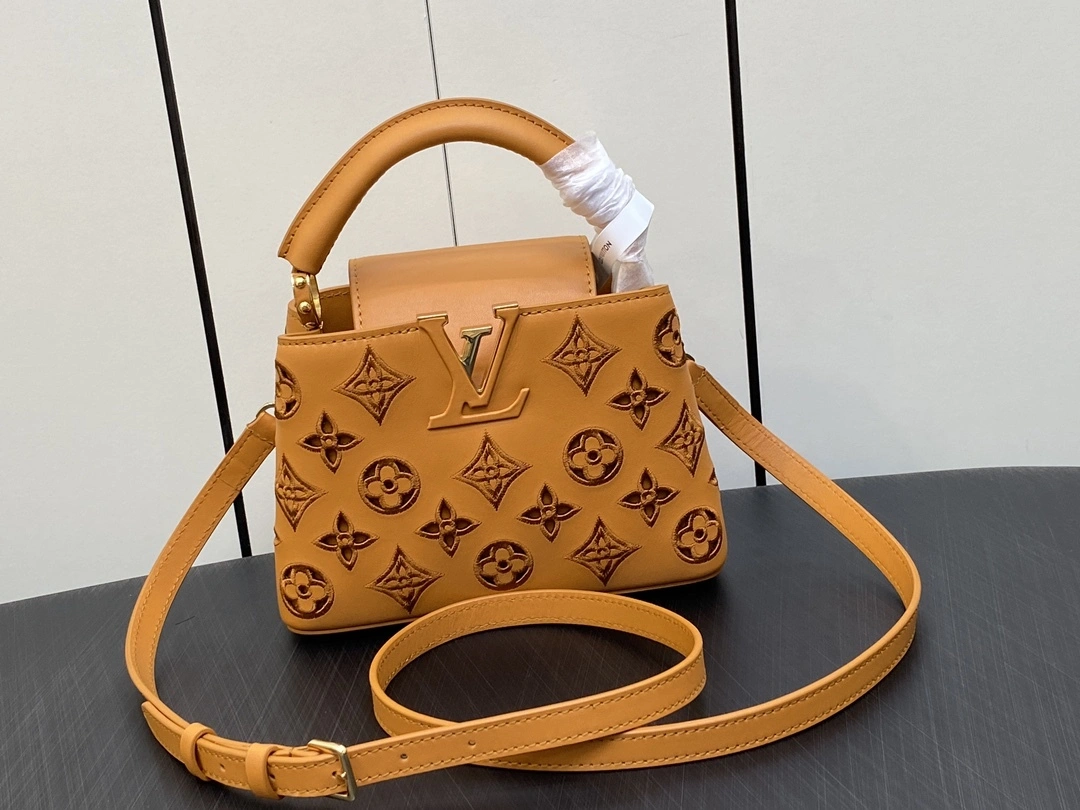MOMO-- M22863 high quality version item：C-B000H0837R