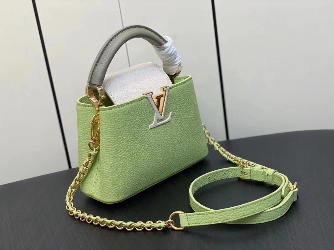MOMO-- M22916 high quality version item：C-B000H0836R