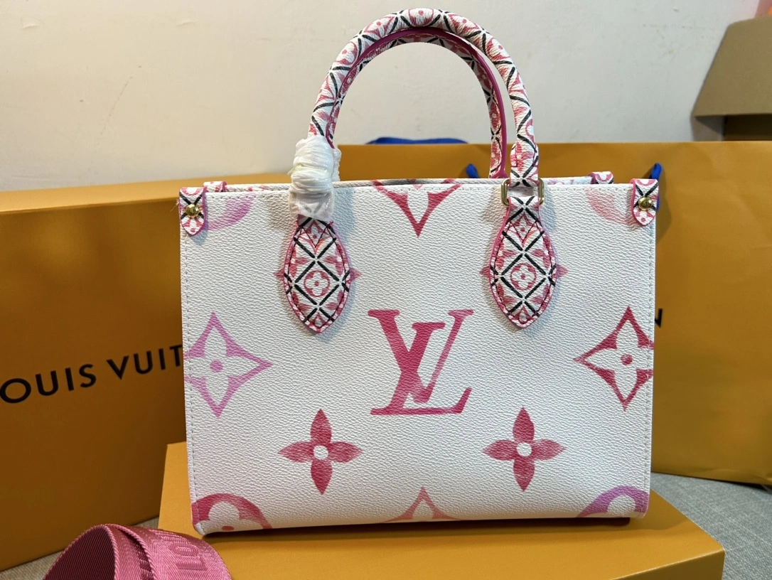 MOMO-- M22976 item：C-B063I2327V
