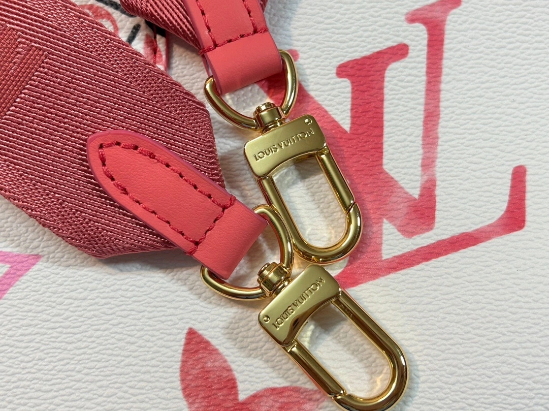 MOMO-- M22976 item：C-B063I2327V