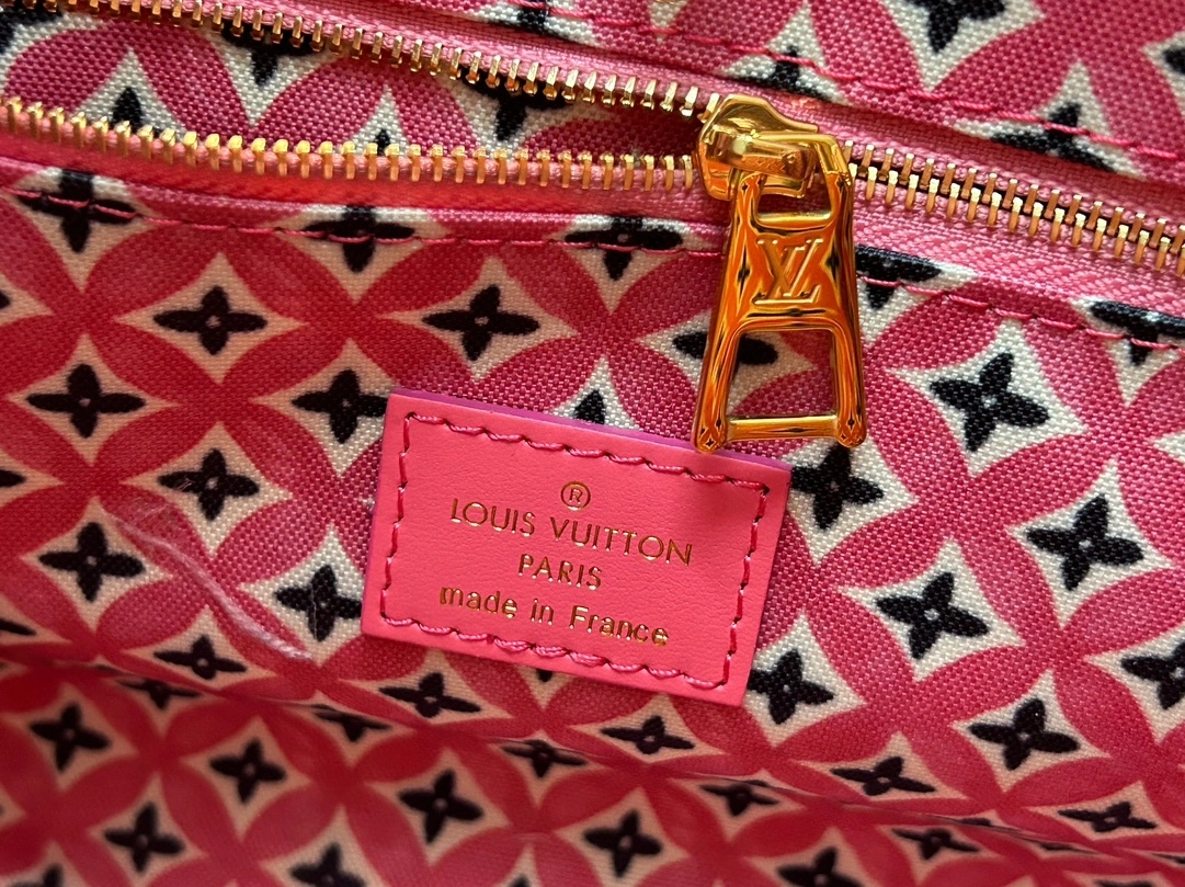 MOMO-- M22976 item：C-B063I2327V