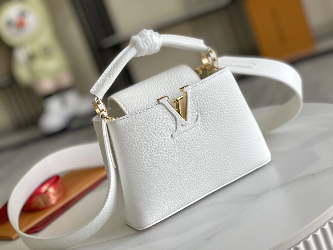 MOMO-- M23456 high quality version item：C-B000H0835R
