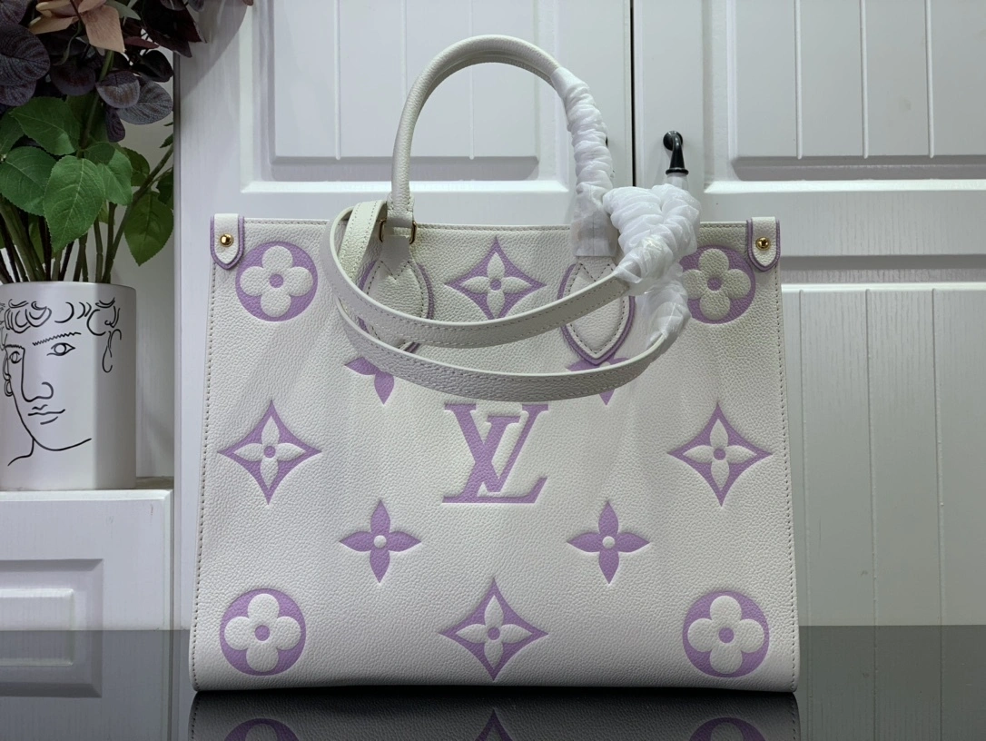 MOMO-- M23937 item:D-B174D1546