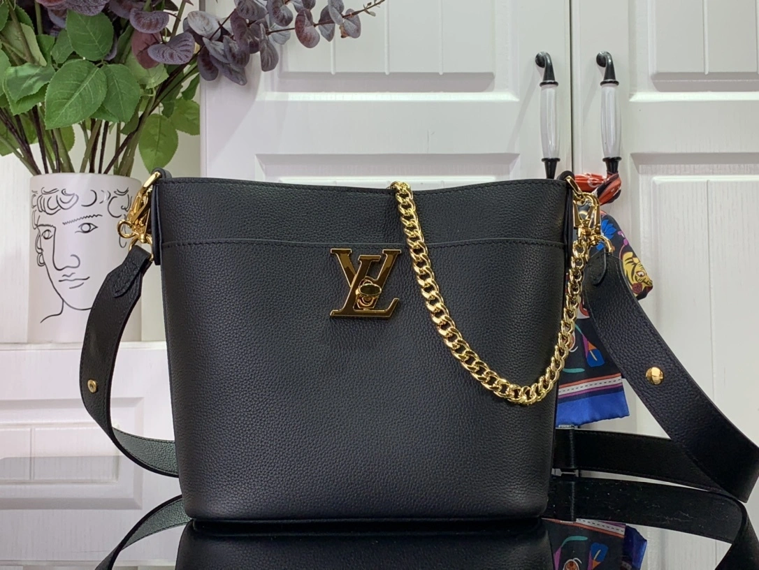 MOMO-- M24006 Calfskin item:D-B174D1526