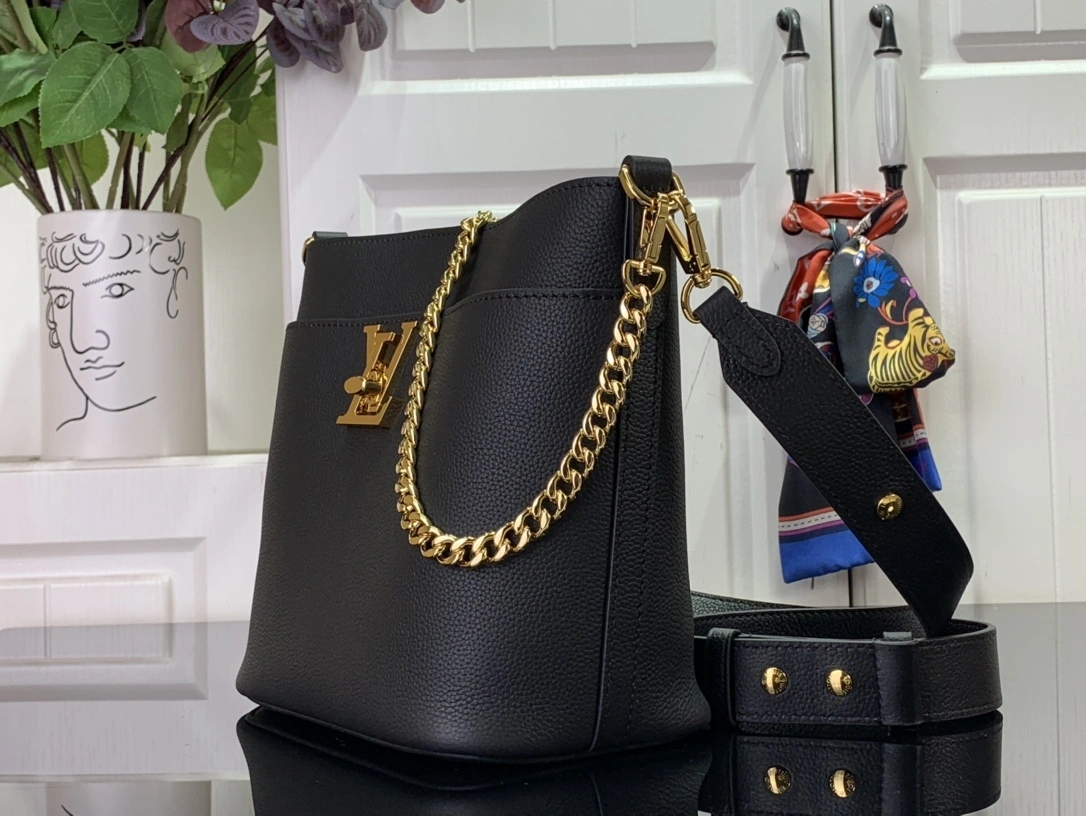 MOMO-- M24006 Calfskin item:D-B174D1526
