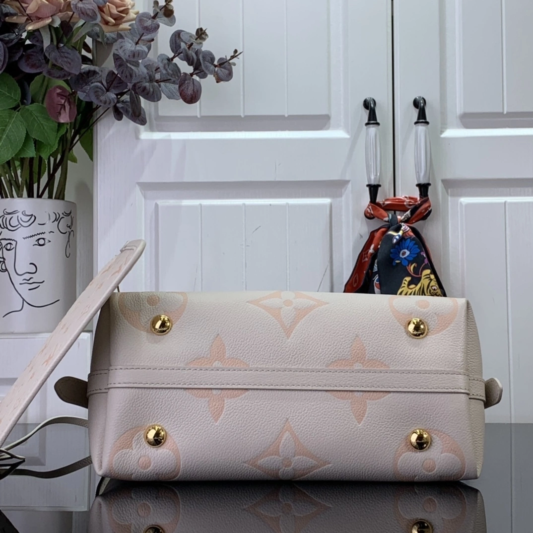 MOMO-- M24141 item:D-B174A1554