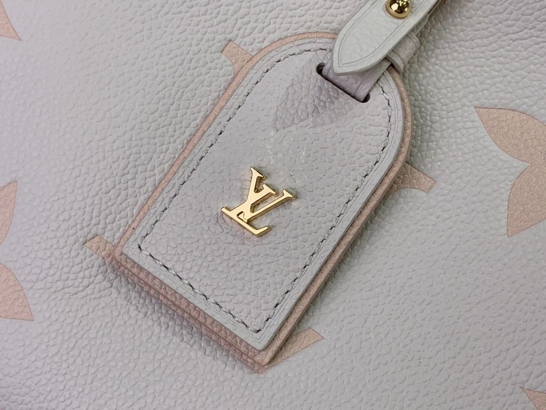 MOMO-- M24141 item:D-B174A1554