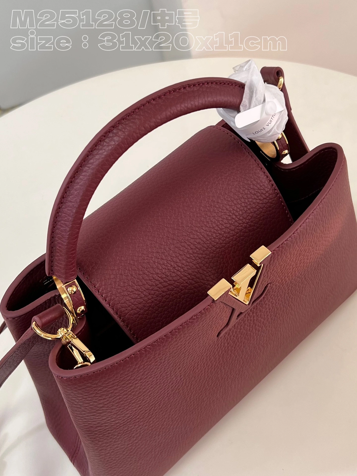 MOMO-- M25128 item:D-B063A1664