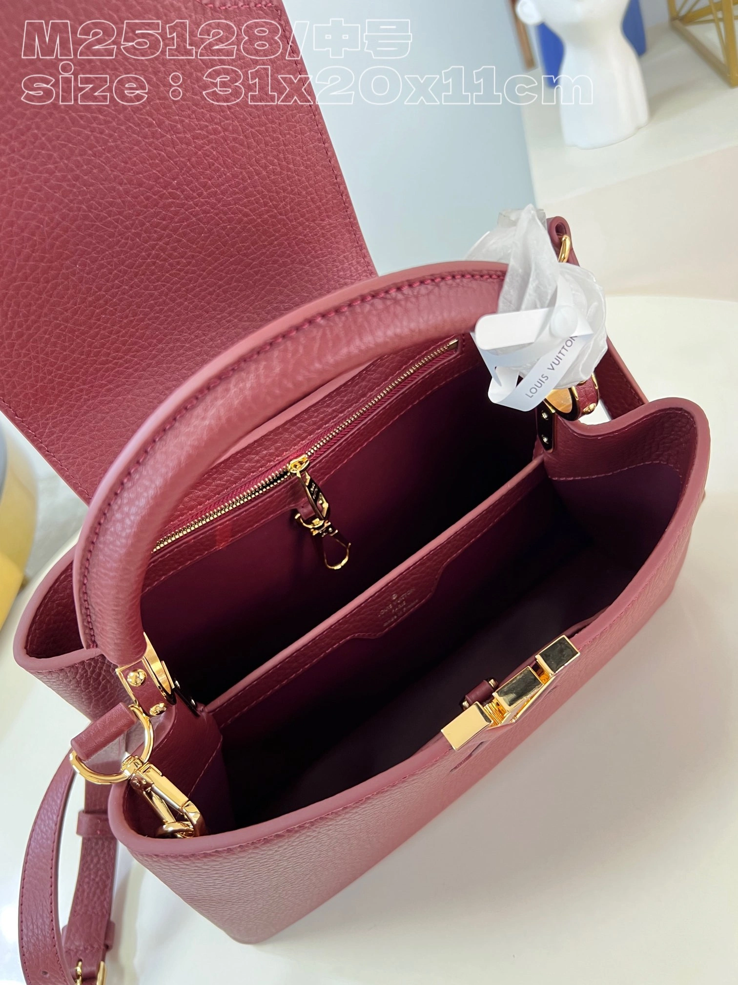 MOMO-- M25128 item:D-B063A1664