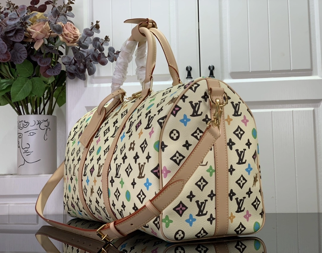 MOMO-- M25233 item:D-B174D1520