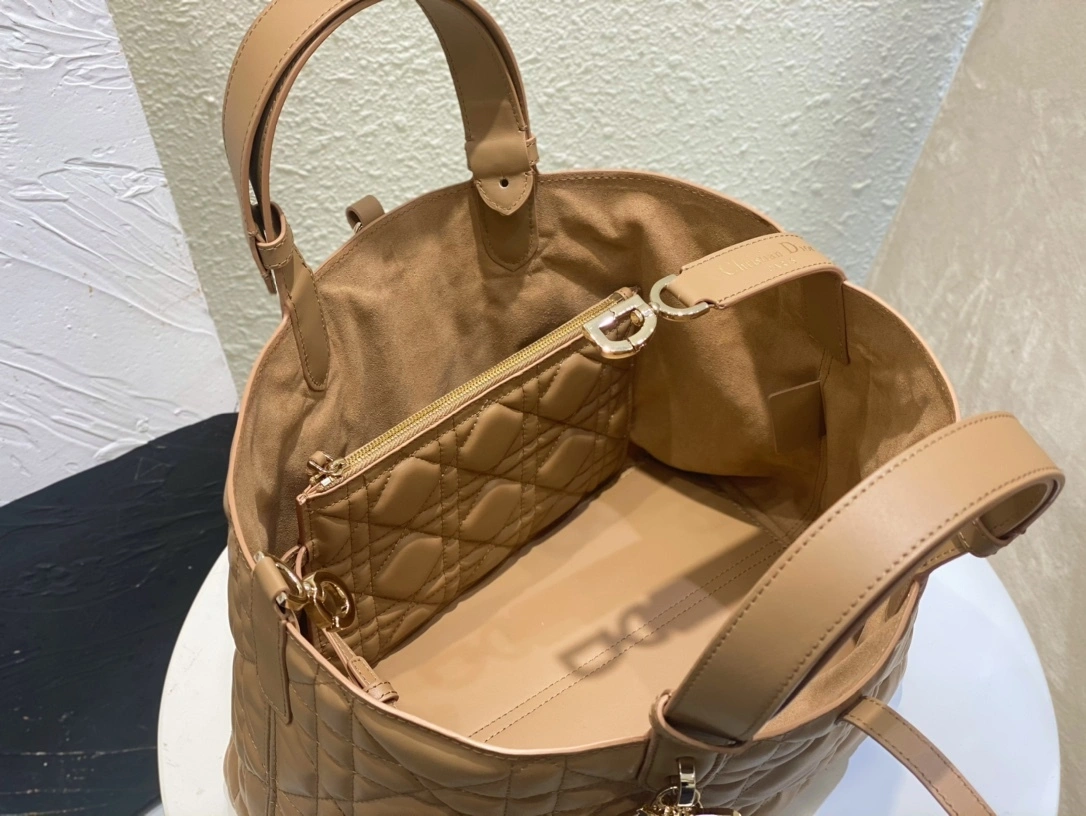 MOMO---M2821OSHJ_M53U M2821OSHJ-M53U Toujours cowhide item:D-B063D0689