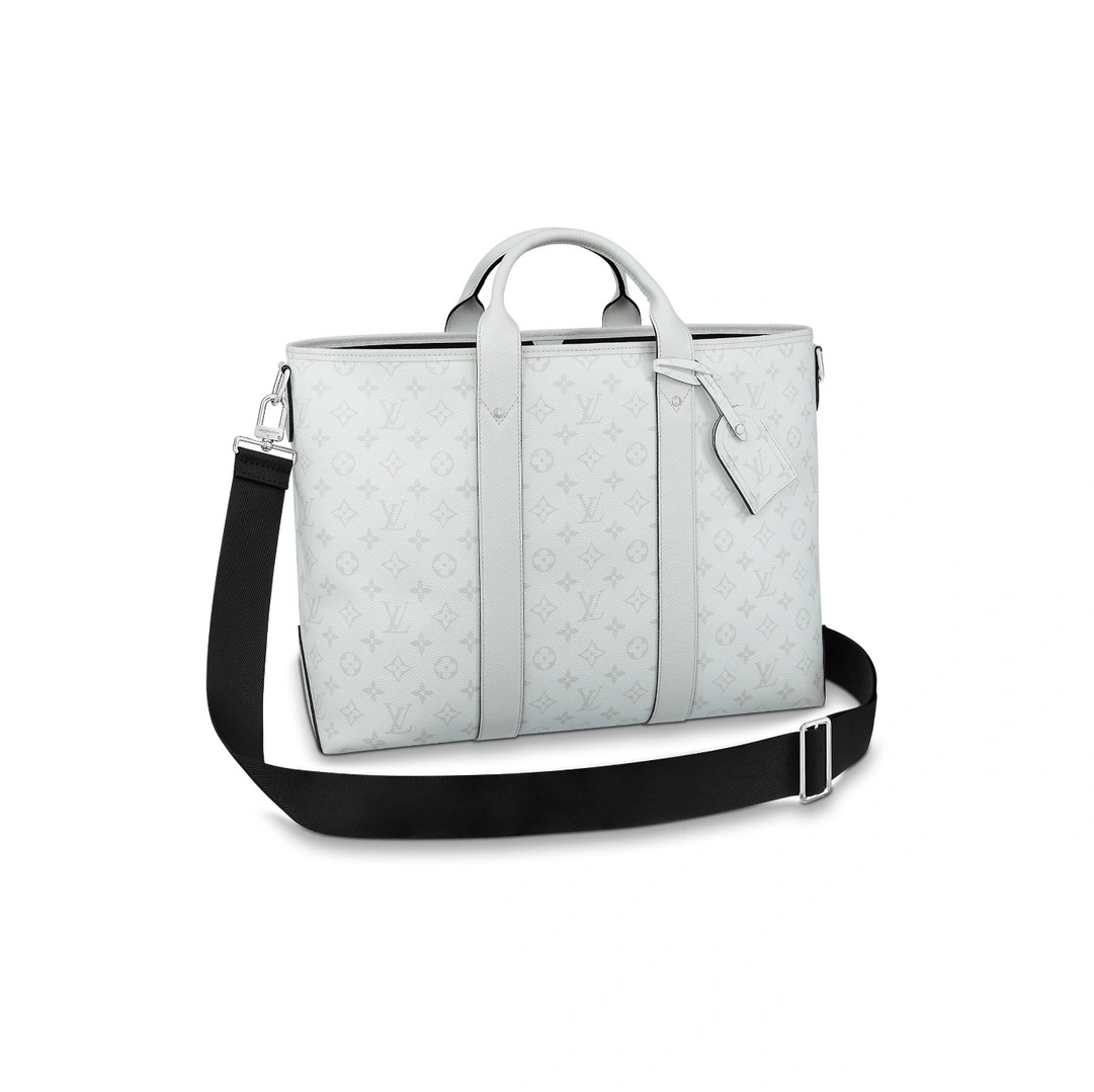 MOMO-- M30919 item：C-B479F0989R
