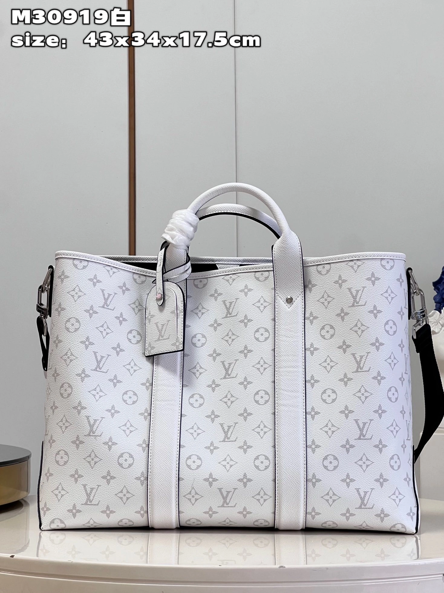 MOMO-- M30919 item：C-B479F0989R
