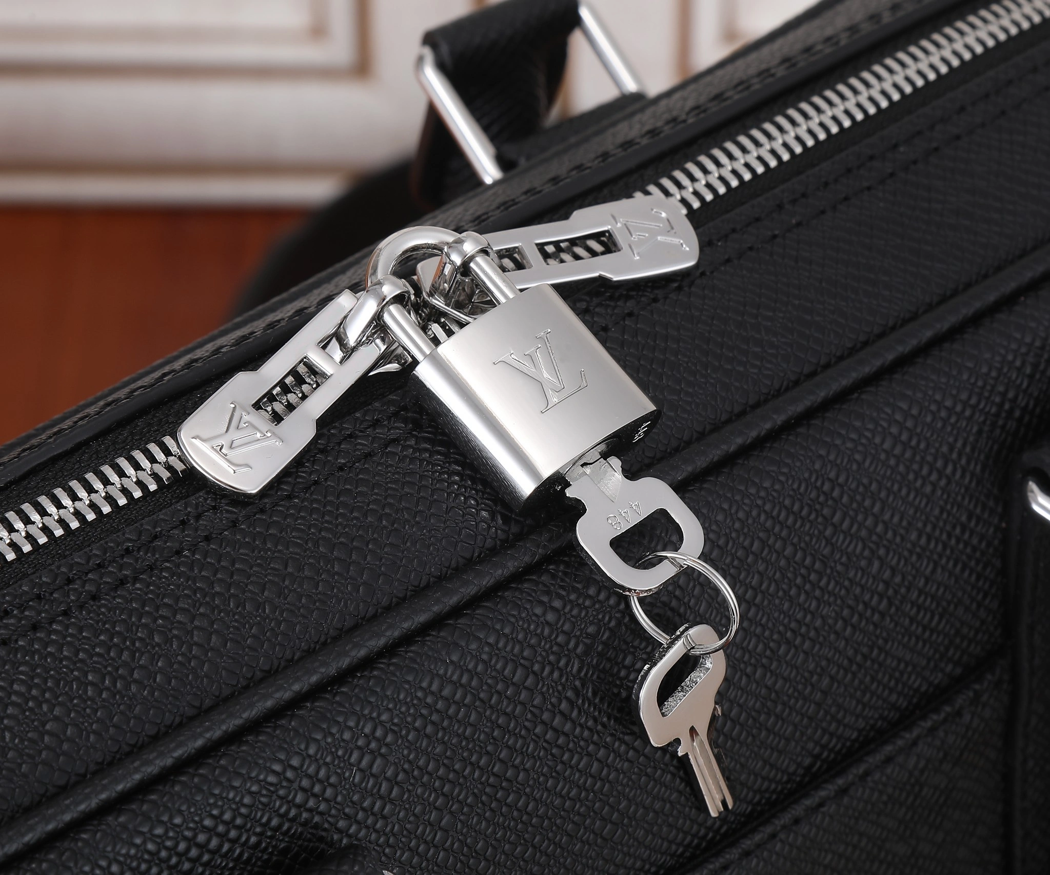 MOMO-- M30925 item：C-B000I2519V