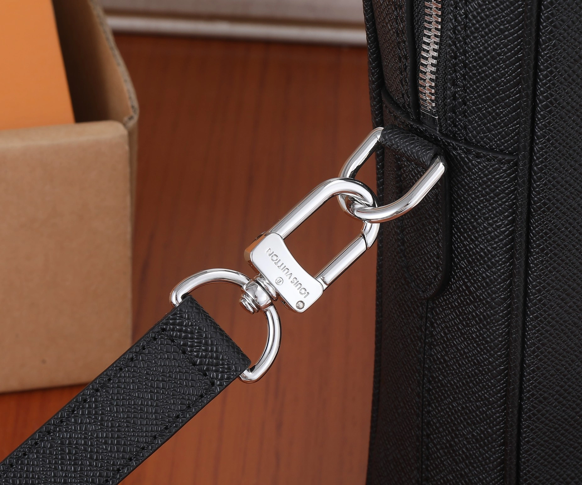 MOMO-- M30925 item：C-B000I2519V
