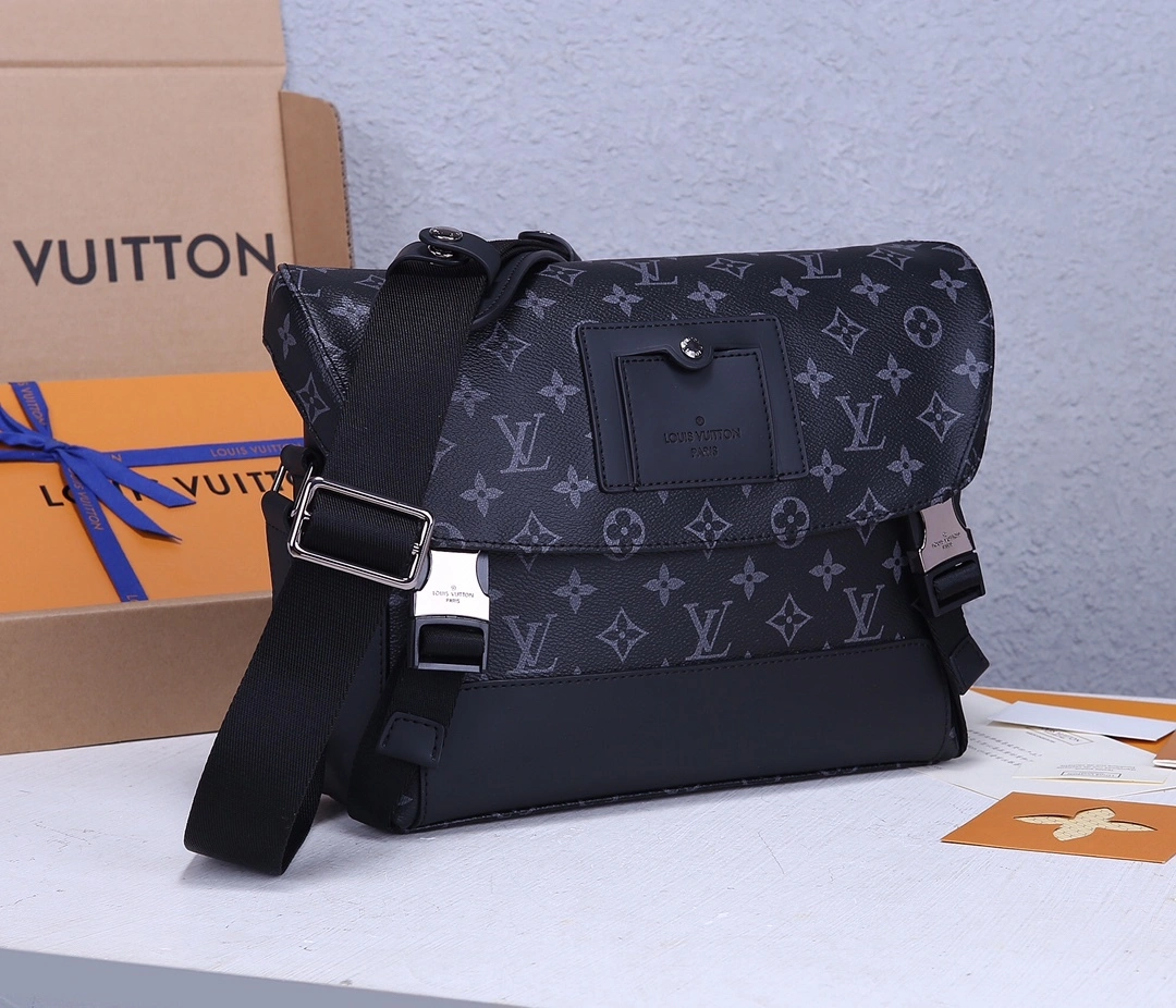 MOMO-- M40511 item：C-B000F0111R