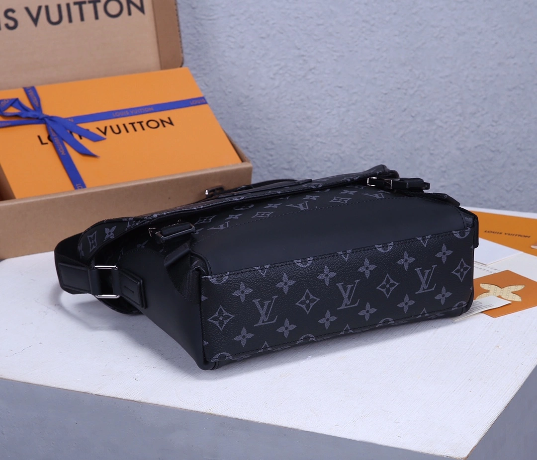 MOMO-- M40511 item：C-B000F0111R