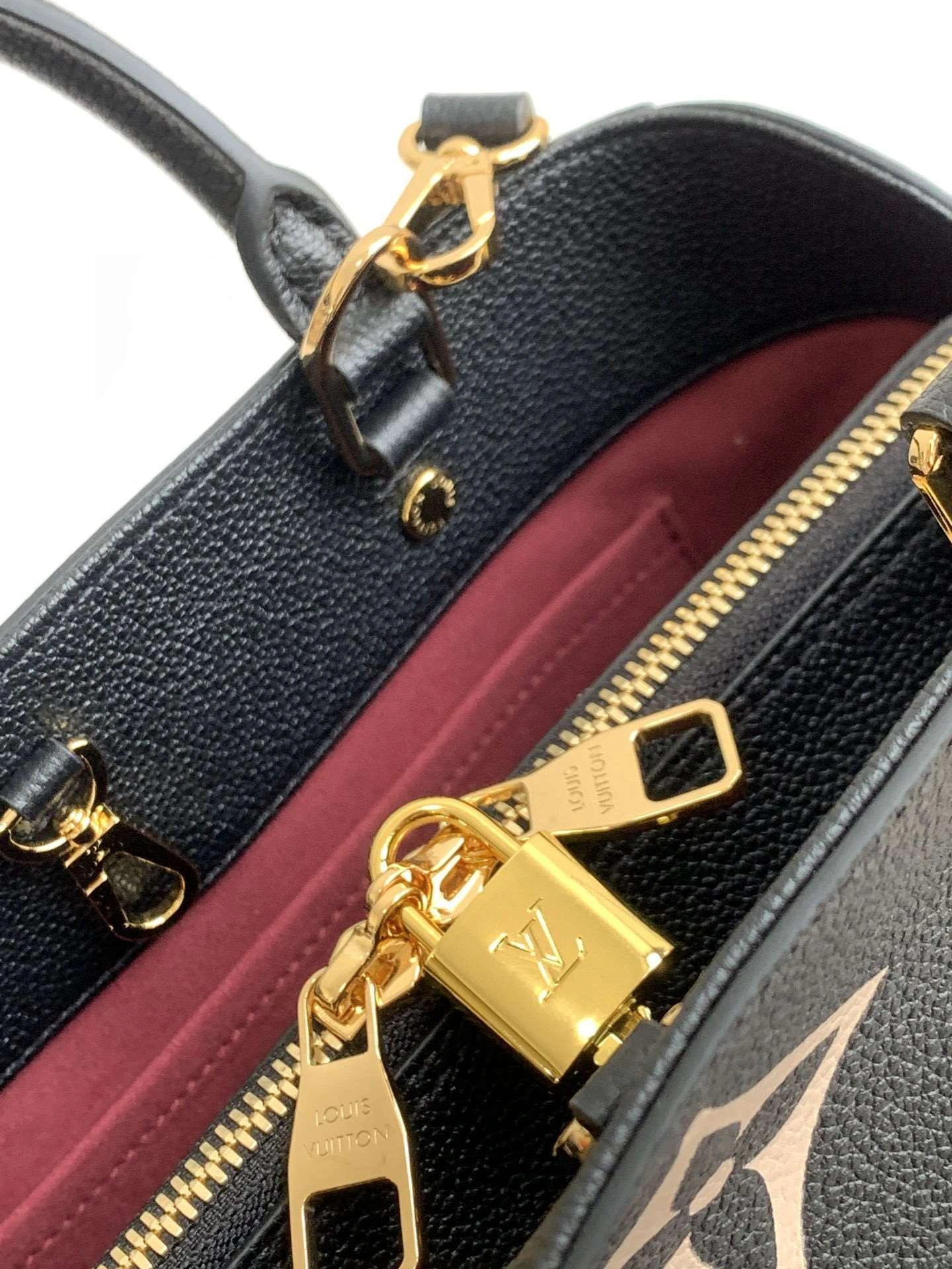 *MOMO-- M41048 item : A-B00G3026